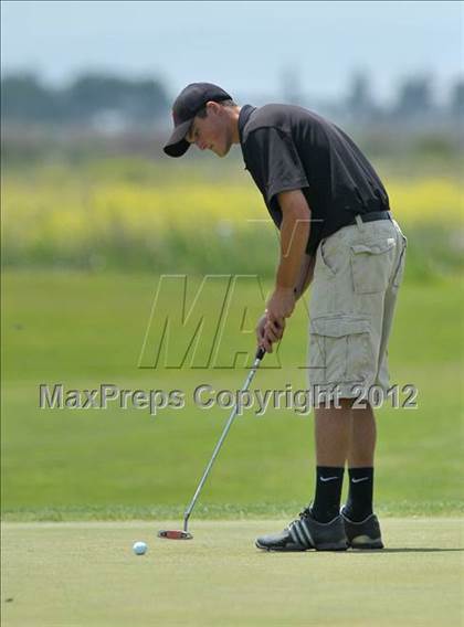 Thumbnail 1 in CIF Sac-Joaquin Section Golf Championships photogallery.