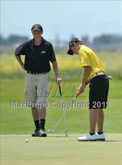 Thumbnail 3 in CIF Sac-Joaquin Section Golf Championships photogallery.