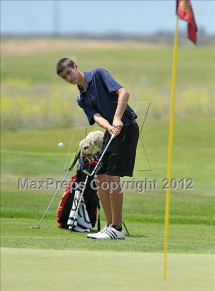 Thumbnail 1 in CIF Sac-Joaquin Section Golf Championships photogallery.