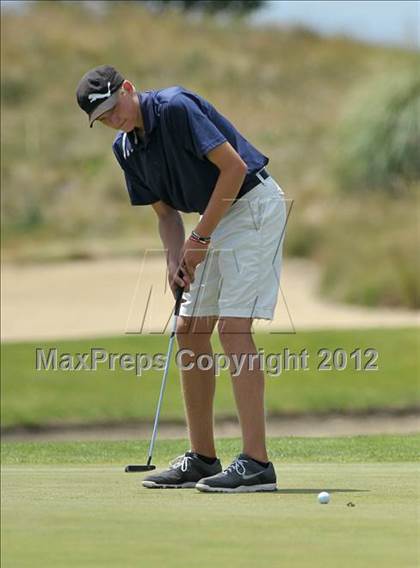 Thumbnail 1 in CIF Sac-Joaquin Section Golf Championships photogallery.
