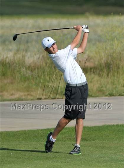 Thumbnail 1 in CIF Sac-Joaquin Section Golf Championships photogallery.