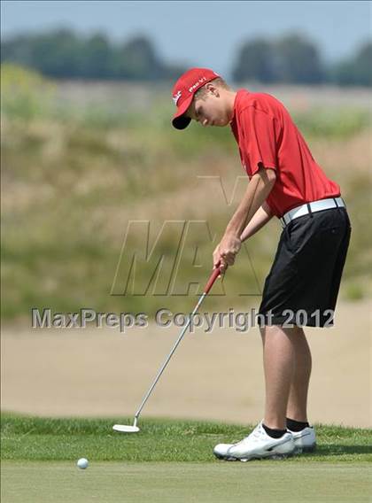 Thumbnail 3 in CIF Sac-Joaquin Section Golf Championships photogallery.