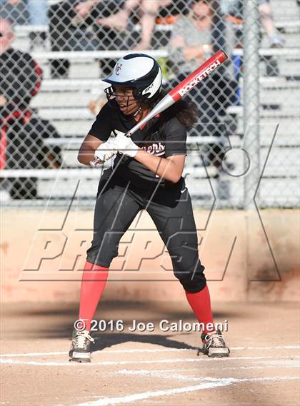 Thumbnail 2 in Lee [Robert E.] vs Churchill (NEISD Softball Complex) photogallery.