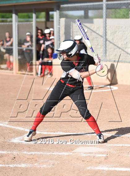Thumbnail 2 in Lee [Robert E.] vs Churchill (NEISD Softball Complex) photogallery.