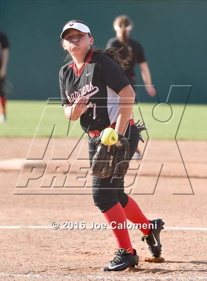 Thumbnail 1 in Lee [Robert E.] vs Churchill (NEISD Softball Complex) photogallery.