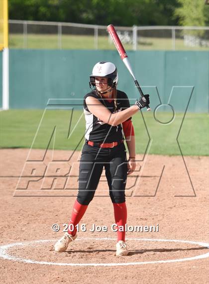 Thumbnail 2 in Lee [Robert E.] vs Churchill (NEISD Softball Complex) photogallery.