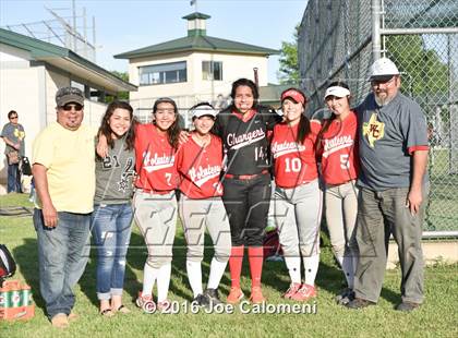 Thumbnail 2 in Lee [Robert E.] vs Churchill (NEISD Softball Complex) photogallery.