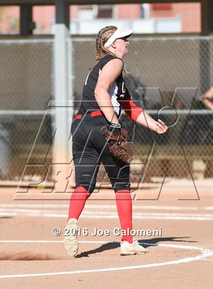 Thumbnail 1 in Lee [Robert E.] vs Churchill (NEISD Softball Complex) photogallery.