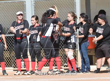 Thumbnail 2 in Lee [Robert E.] vs Churchill (NEISD Softball Complex) photogallery.
