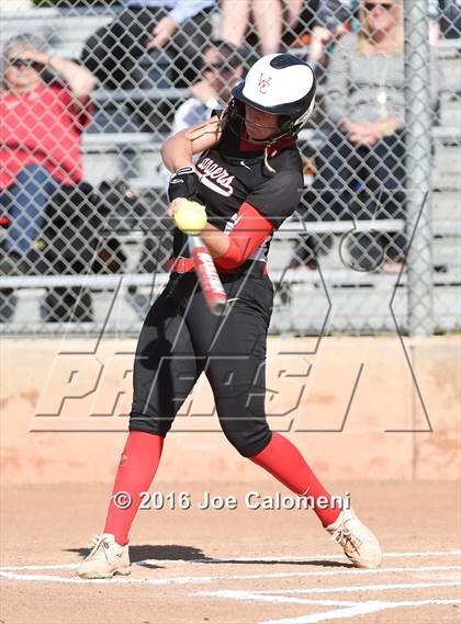 Thumbnail 1 in Lee [Robert E.] vs Churchill (NEISD Softball Complex) photogallery.