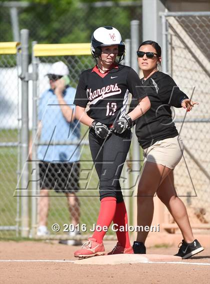 Thumbnail 1 in Lee [Robert E.] vs Churchill (NEISD Softball Complex) photogallery.