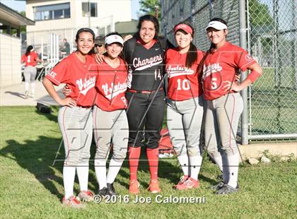 Thumbnail 2 in Lee [Robert E.] vs Churchill (NEISD Softball Complex) photogallery.