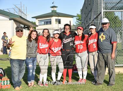 Thumbnail 1 in Lee [Robert E.] vs Churchill (NEISD Softball Complex) photogallery.
