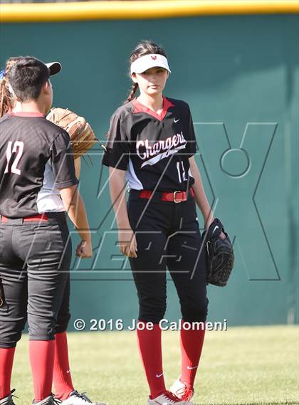 Thumbnail 1 in Lee [Robert E.] vs Churchill (NEISD Softball Complex) photogallery.