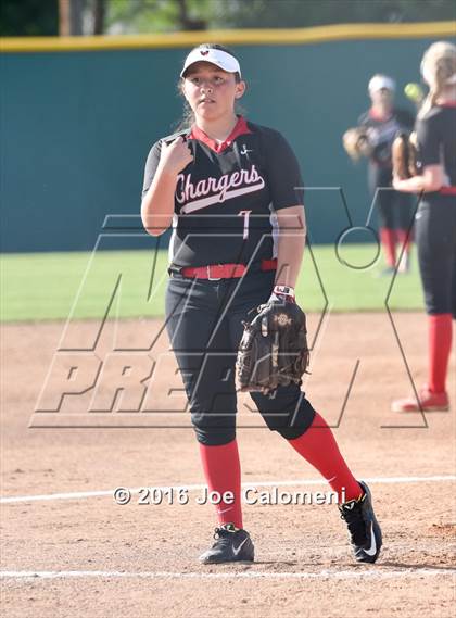 Thumbnail 2 in Lee [Robert E.] vs Churchill (NEISD Softball Complex) photogallery.