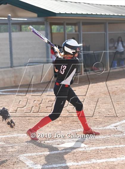 Thumbnail 1 in Lee [Robert E.] vs Churchill (NEISD Softball Complex) photogallery.