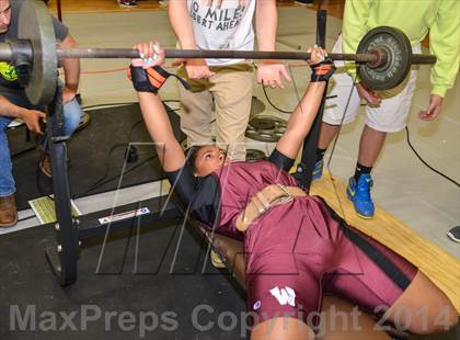 Thumbnail 1 in Wylie Powerlifting Meet photogallery.