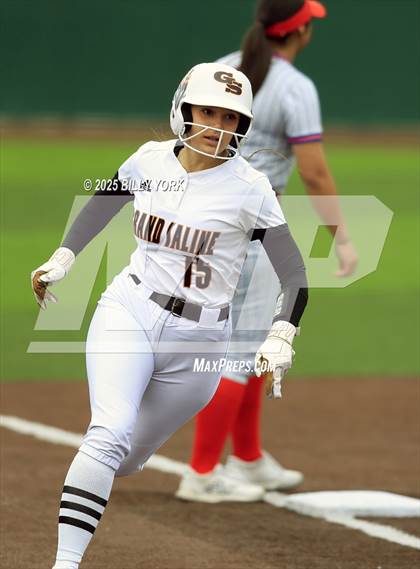 Thumbnail 3 in Grand Saline vs Duncanville photogallery.