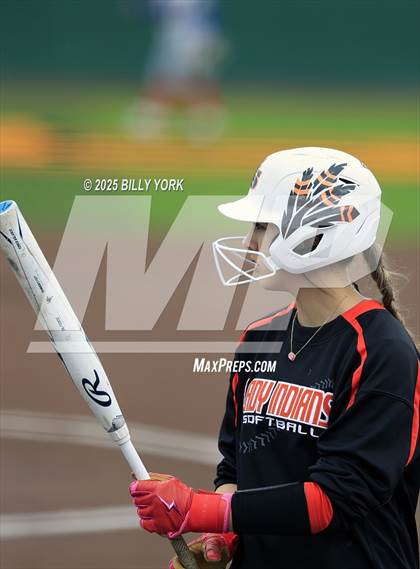 Thumbnail 1 in Grand Saline vs Duncanville photogallery.