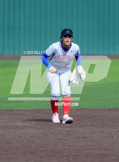 Thumbnail 3 in Grand Saline vs Duncanville photogallery.