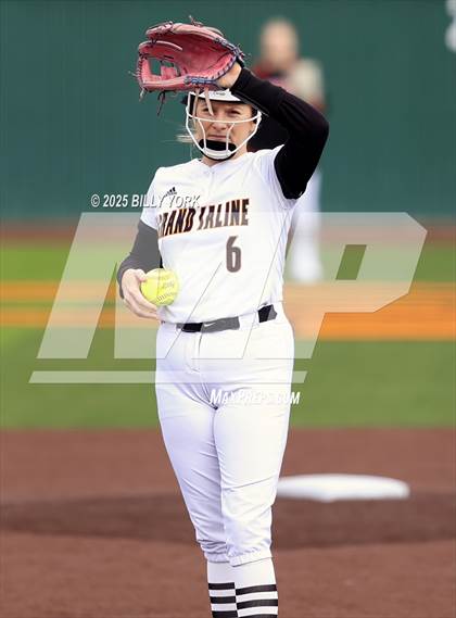 Thumbnail 1 in Grand Saline vs Duncanville photogallery.