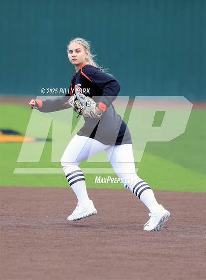 Thumbnail 1 in Grand Saline vs Duncanville photogallery.