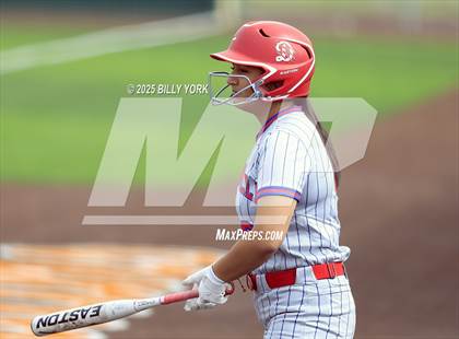 Thumbnail 1 in Grand Saline vs Duncanville photogallery.