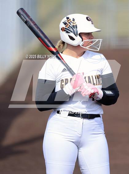 Thumbnail 3 in Grand Saline vs Duncanville photogallery.