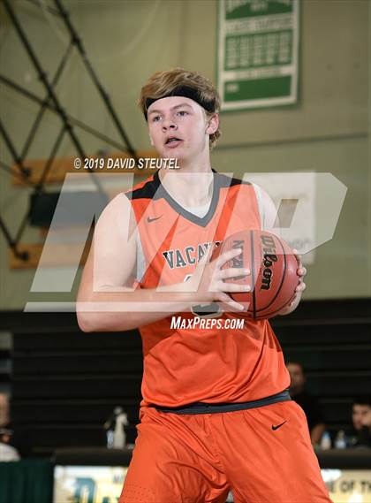 Thumbnail 2 in Vacaville vs. Pioneer (Ram Jam Winter Classic) photogallery.