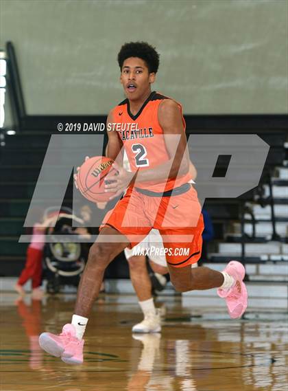 Thumbnail 2 in Vacaville vs. Pioneer (Ram Jam Winter Classic) photogallery.