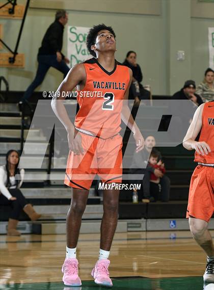 Thumbnail 1 in Vacaville vs. Pioneer (Ram Jam Winter Classic) photogallery.