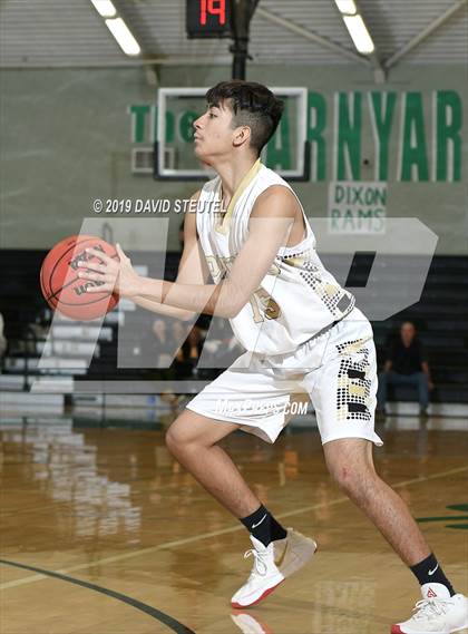 Thumbnail 2 in Vacaville vs. Pioneer (Ram Jam Winter Classic) photogallery.