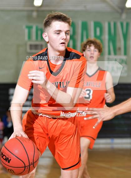 Thumbnail 2 in Vacaville vs. Pioneer (Ram Jam Winter Classic) photogallery.