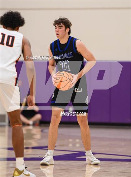 Thumbnail 3 in Ramona vs. Douglas (The Holiday Classic 2022) photogallery.