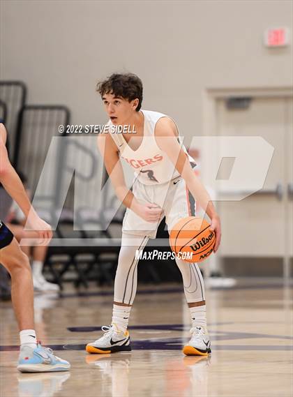 Thumbnail 2 in Ramona vs. Douglas (The Holiday Classic 2022) photogallery.