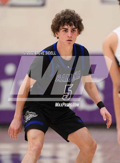 Thumbnail 3 in Ramona vs. Douglas (The Holiday Classic 2022) photogallery.