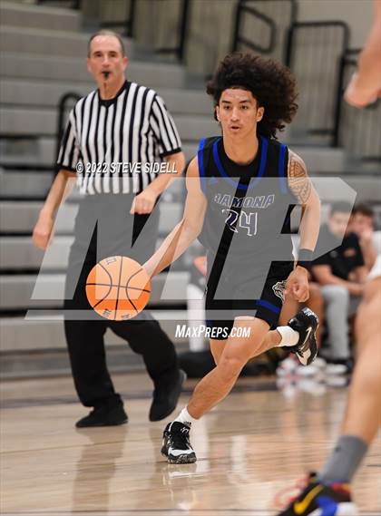 Thumbnail 3 in Ramona vs. Douglas (The Holiday Classic 2022) photogallery.