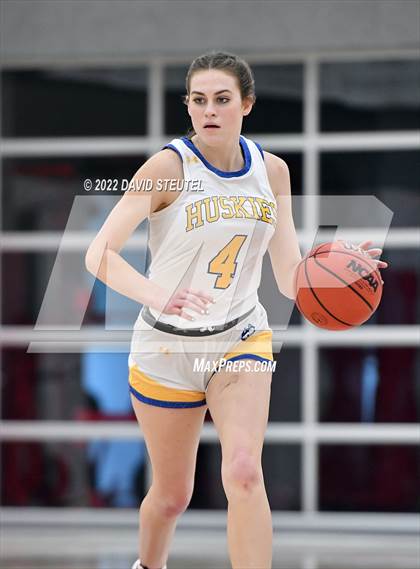 Thumbnail 1 in Winters vs. Sutter (Cardinal Classic) photogallery.