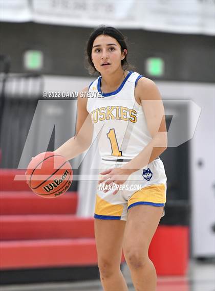 Thumbnail 1 in Winters vs. Sutter (Cardinal Classic) photogallery.