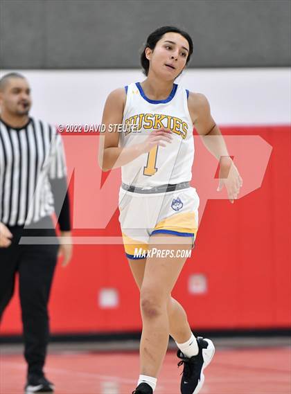 Thumbnail 1 in Winters vs. Sutter (Cardinal Classic) photogallery.