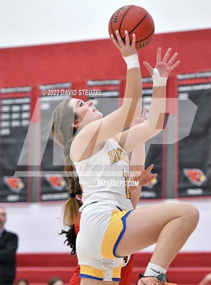 Thumbnail 1 in Winters vs. Sutter (Cardinal Classic) photogallery.
