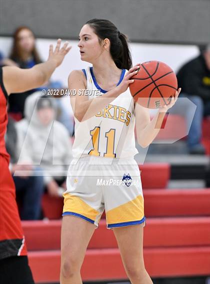 Thumbnail 1 in Winters vs. Sutter (Cardinal Classic) photogallery.