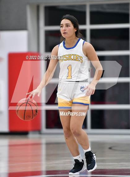 Thumbnail 2 in Winters vs. Sutter (Cardinal Classic) photogallery.
