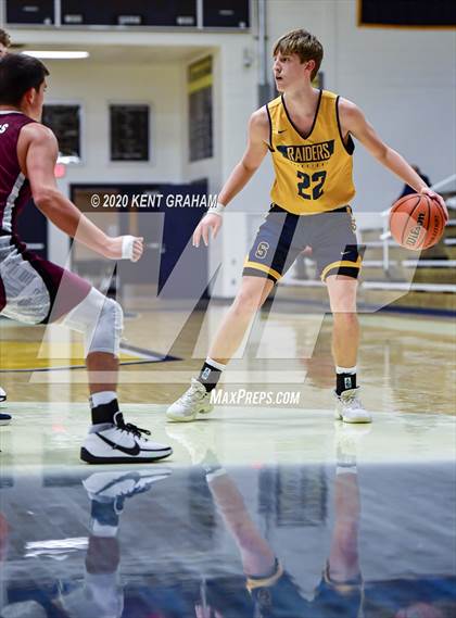 Thumbnail 3 in Shenandoah vs Wes-Del (Scrimmage) photogallery.