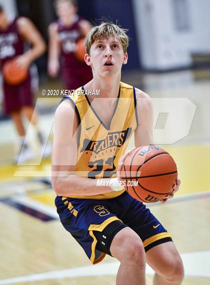 Thumbnail 2 in Shenandoah vs Wes-Del (Scrimmage) photogallery.