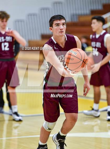 Thumbnail 2 in Shenandoah vs Wes-Del (Scrimmage) photogallery.