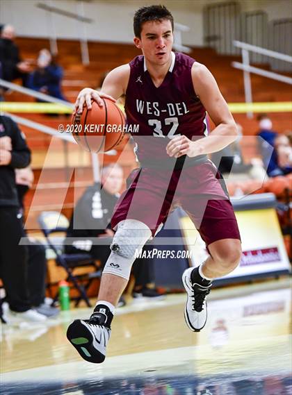 Thumbnail 1 in Shenandoah vs Wes-Del (Scrimmage) photogallery.