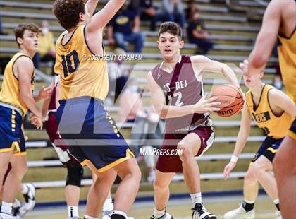 Thumbnail 2 in Shenandoah vs Wes-Del (Scrimmage) photogallery.