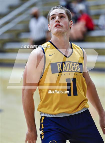 Thumbnail 1 in Shenandoah vs Wes-Del (Scrimmage) photogallery.