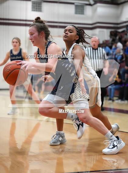 Thumbnail 2 in Pflugerville vs. Lake Creek (UIL 5A Regional Quarterfinal) photogallery.